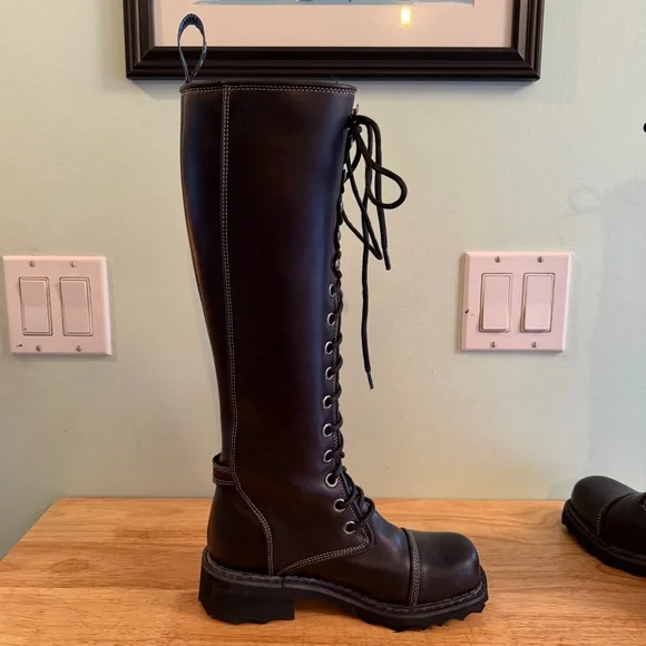 Fluevog Jessamy Knee-High Lace-Up Boots Size 6.5 - Picture 7 of 15